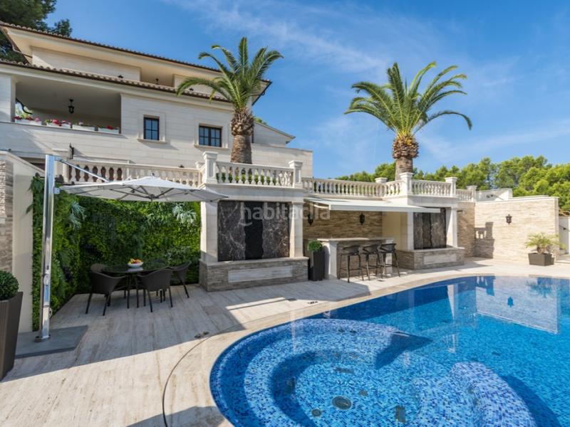 Foto 5c7d2427-a3a3-47c5-91a6-38ad4a48caa5. House with pool in Peguera Calvià