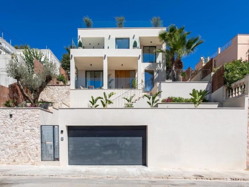 Foto e32922e8-bdfc-4f22-89ca-637ba278b65c. Casa amb piscina a Santa Ponça Calvià