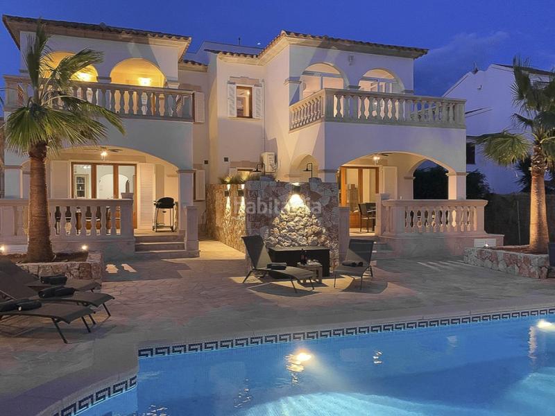 Foto c240a0e1-c1c7-4c67-a7c5-1cb206531282. Casa con piscina in Campos