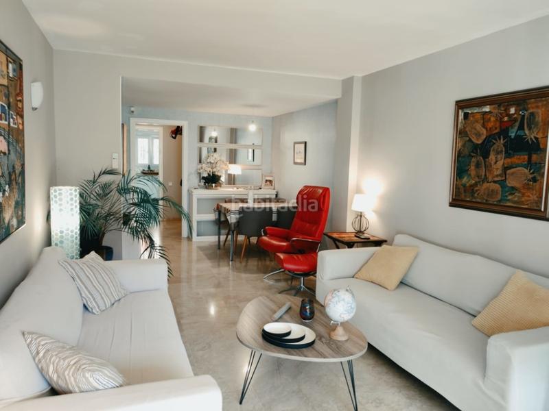 Foto b2087db6-75a5-456b-b6aa-85e3aeacb15b. Alquiler apartamento  con jardín en urbanización cerrada con acceso a puerto adriano en Calvià