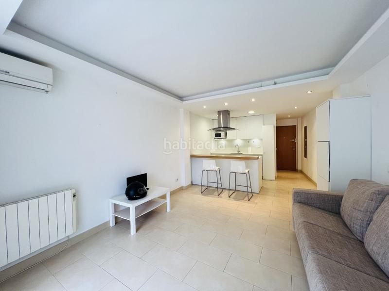 Foto f1f3d926-8f3a-4e28-8494-d2a81656c2c2. Rent studio in Santa Ponça Calvià