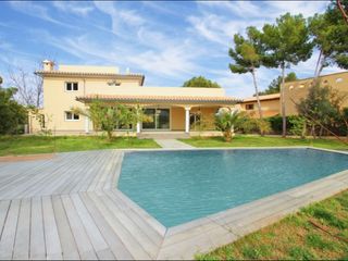 Affitto Casa in Cas Català-Illetes. Villa moderna con piscina en sol de mallorca