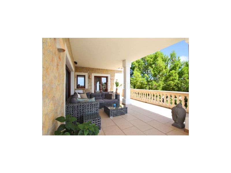 Foto ff3aa1d8-539e-4105-a61d-933566a04b56. Casa amb piscina a Costa de la Calma Calvià
