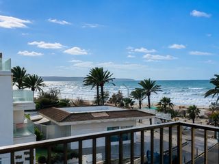 Alquiler Apartamento en Les Maravelles. Apartamento luminoso con terraza y vistas al mar en playa de pal
