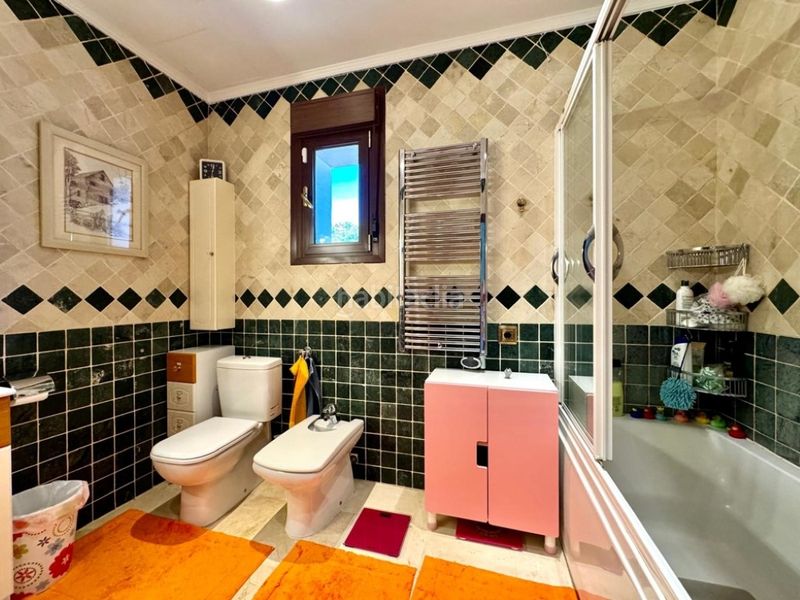 Foto 4554de79-c199-41ab-a5e6-6ec6ae68b267. Casa amb aparcament piscina a El Toro Calvià