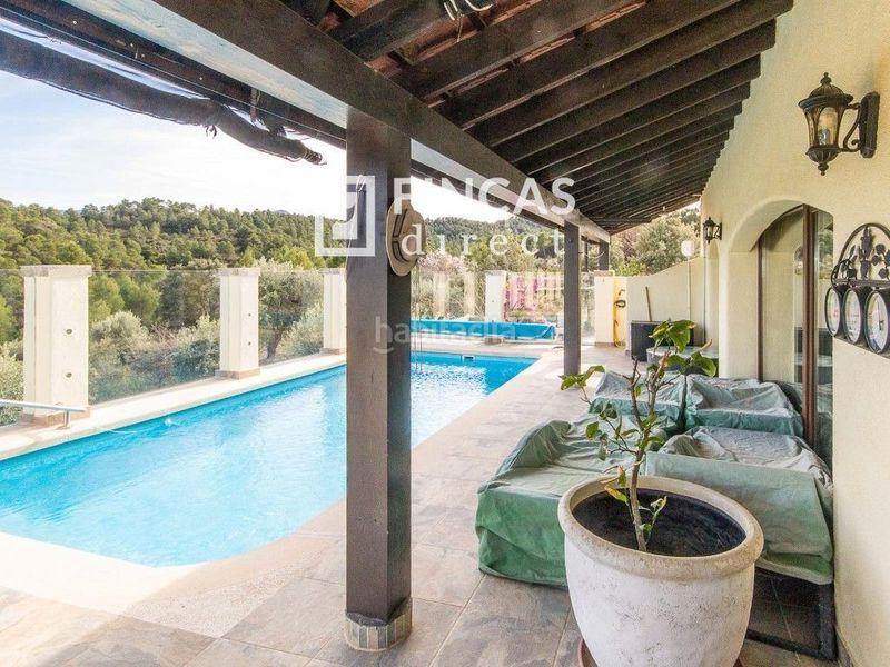 Foto 5b5f1419-41e5-46b0-9455-21a6e22a7855. Masia amb aparcament piscina a Cretas