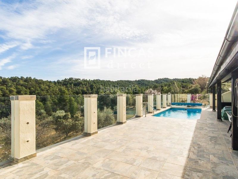 Foto e2d760a5-fb54-48da-aba8-c45e0a52e28f. Masia amb aparcament piscina a Cretas