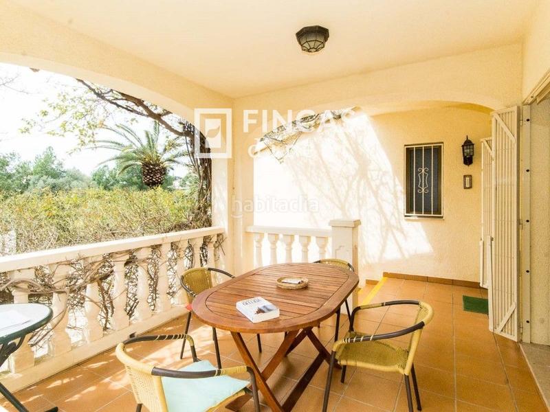Foto 1b44c26f-8cc9-4f80-9e73-1a8585be5caf. Chalet impecable chalet de 3 hab en tres cales, con piscina comunitaria. en Ametlla de Mar (L´)