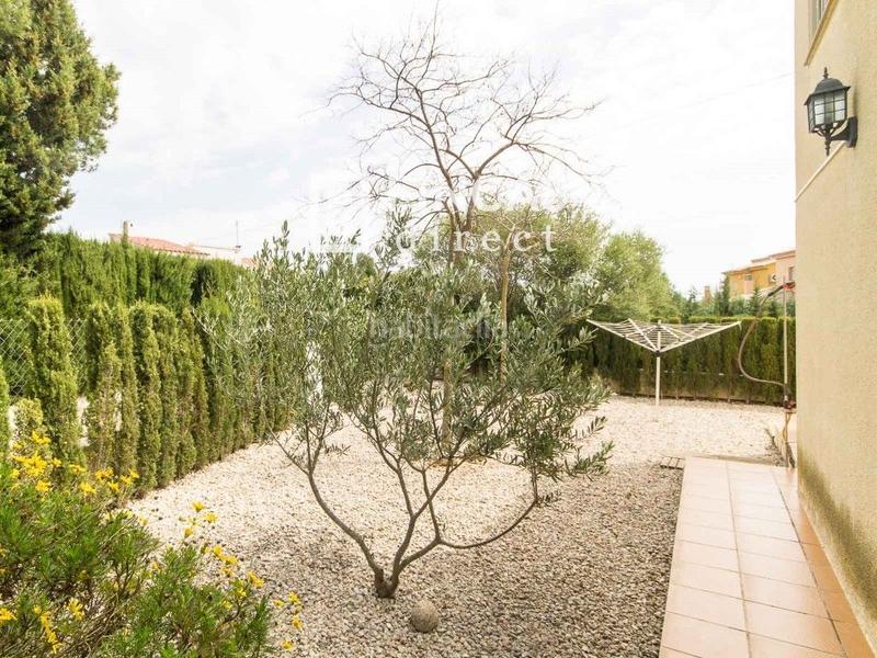 Foto 4fdfea71-2911-4c1b-ad8d-7566f1bafcef. Chalet impecable chalet de 3 hab en tres cales, con piscina comunitaria. en Ametlla de Mar (L´)