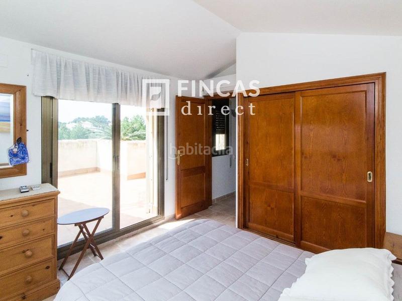 Foto 7ffd1d10-0cdc-4107-bc4e-391bb31e8e84. Chalet impecable chalet de 3 hab en tres cales, con piscina comunitaria. en Ametlla de Mar (L´)