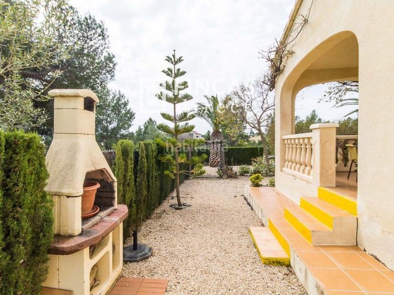 Foto b9d82b8b-cdfb-4938-b48a-a0c7607d8c87. Chalet impecable chalet de 3 hab en tres cales, con piscina comunitaria. en Ametlla de Mar (L´)