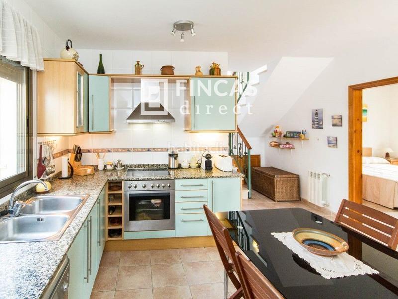 Foto ed95ebca-b8b5-4a60-b6ce-0ef48ad61907. Chalet impecable chalet de 3 hab en tres cales, con piscina comunitaria. en Ametlla de Mar (L´)