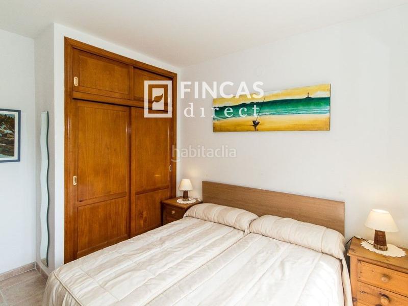 Foto f76d0d26-82cf-48fc-9cc5-a601a0384ea9. Chalet impecable chalet de 3 hab en tres cales, con piscina comunitaria. en Ametlla de Mar (L´)