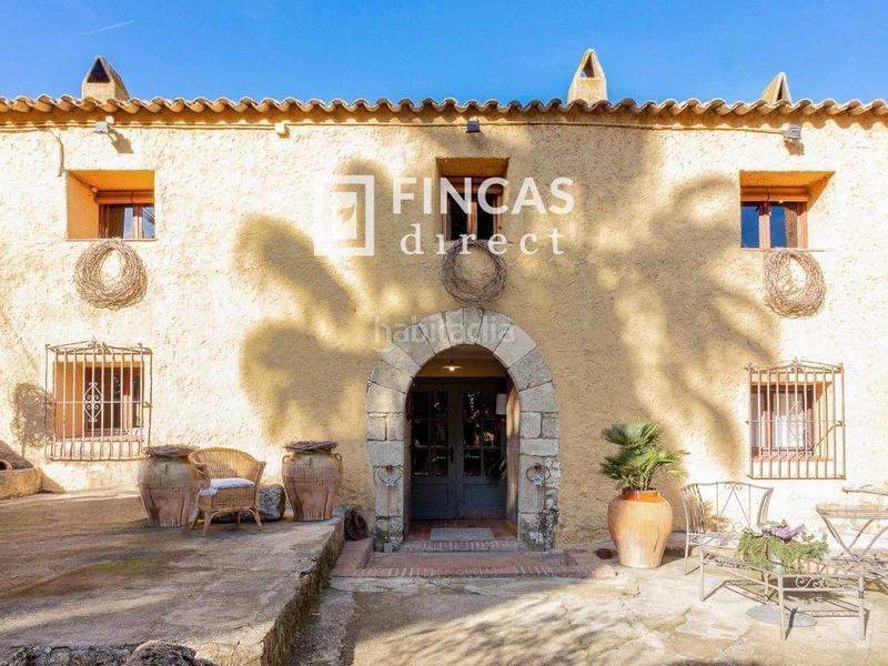 Foto 2e2f4da3-4b3e-4ca6-8184-afadb34c8bc1. Masia amb calefacció aparcament a Subirats