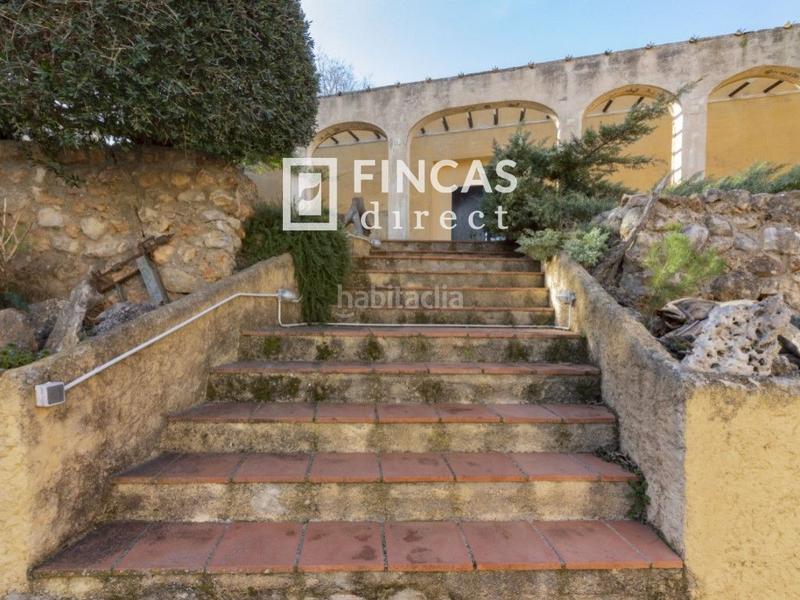 Foto 6b9fe3d2-d4d2-45f4-8a9d-413093428d21. Masia amb calefacció aparcament a Subirats