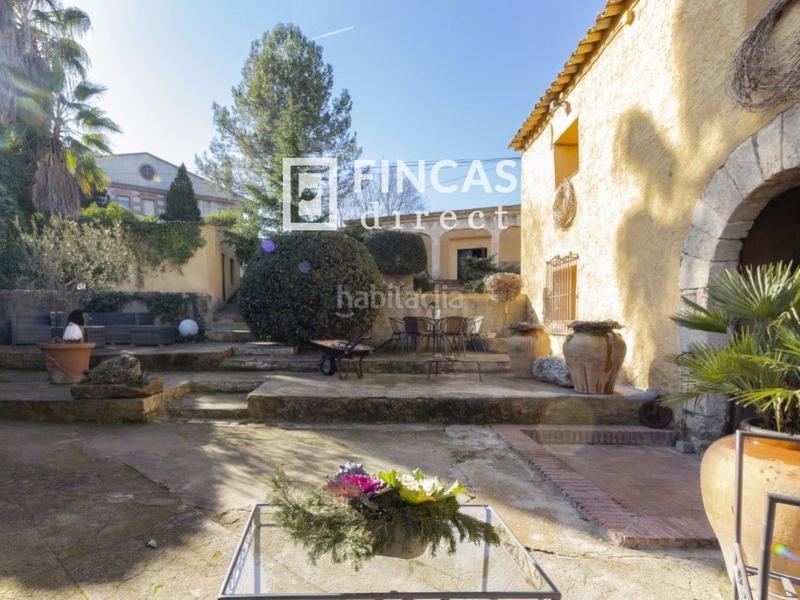 Foto a2026edc-6ac6-42b2-ba3b-ae41b13f3d51. Masia amb calefacció aparcament a Subirats