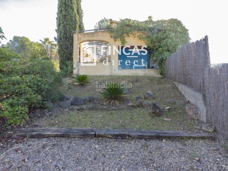 Foto a3e6e999-d4da-4a22-9bf1-c1464064bf49. Masia amb calefacció aparcament a Subirats