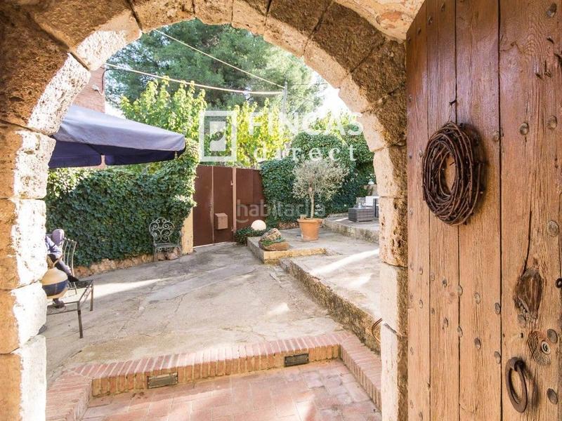 Foto f0f96d7f-bd27-46d2-9f13-ba78148d6980. Masia amb calefacció aparcament a Subirats