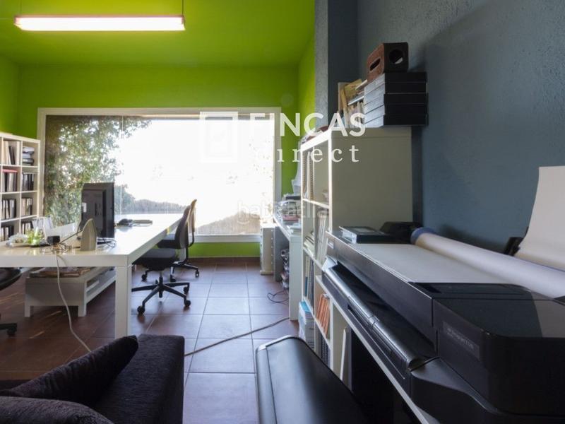 Foto f9cc63af-7468-41e7-ad42-5c850ff23da9. Masia amb calefacció aparcament a Subirats