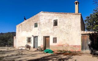 Masia  Rjgc+p9 coll de l'alba. Masa a reformar con gran terreno y vistas al delta del ebro