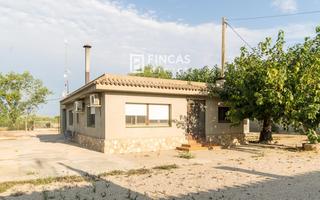 Xalet  Ppxj+45f. En deltebre