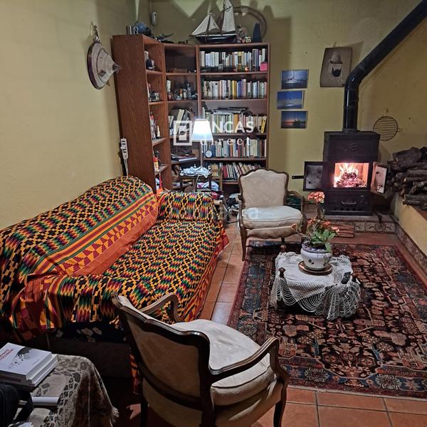 Foto f87494e7-ecf7-4da7-bb24-f63d955b8832. Masia a Perelló (El)