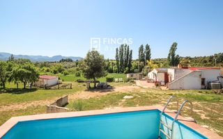 Mas  W68v+x36. Casa rural de 4 camas, terreno agrícola y vistas magníficas cerc