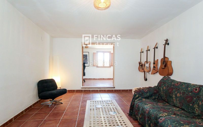 Foto e445f3da-ada2-4e50-bfa7-a49ba84aa7b9. Masia amb piscina a Cretas