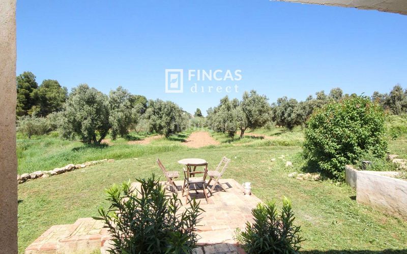 Foto fa4d148a-e9a7-4d63-809f-66b51a3d7588. Masia amb piscina a Cretas