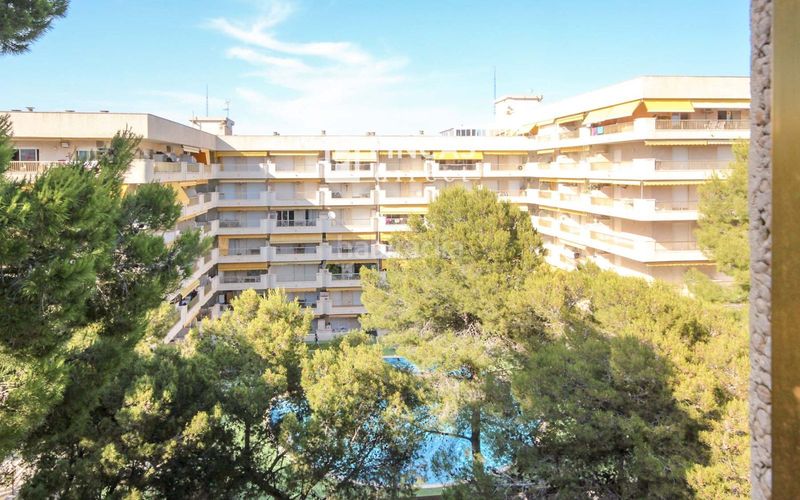 Foto 208382f2-9ed5-4e07-9f55-f8e751de0fc8. Pis amb aparcament piscina a Mar i Camp - Platja dels Capellans Salou