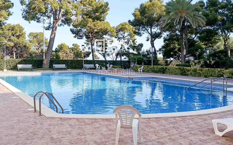 Foto 93fce533-9af8-4181-b313-5c60217525f0. Pis amb aparcament piscina a Mar i Camp - Platja dels Capellans Salou