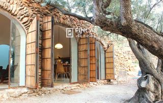 Casale  Wggh+r6. Casa cueva única. fuera de red cerca de tivenys finca con licenc