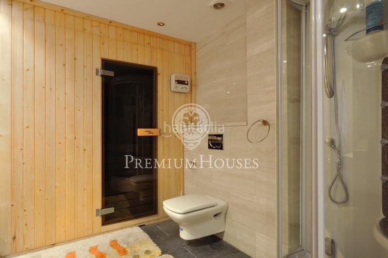 Foto 6eb32c80-a3b9-474f-8460-0cb21071f041. Casa  en venta exclusiva urbanización can teixidó en Alella