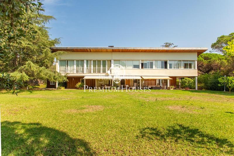 Foto c0f5660a-ae12-424e-83a6-a49c3941874d. Casa con piscina in Centre Sant Andreu de Llavaneres
