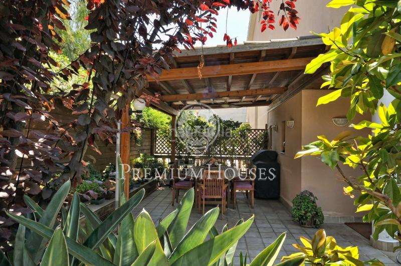 Foto 17310d63-cb5b-43cd-b4ab-7f7f498c858b. Maison avec chauffage parking piscine dans Centre Sant Andreu de Llavaneres