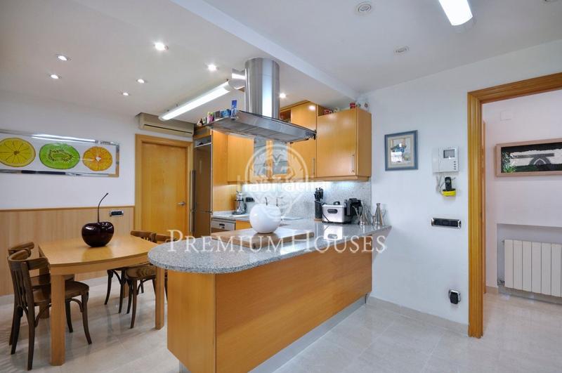 Foto c83ae612-3ff1-4dd0-87e2-b4adbdfbbb8d. Maison avec chauffage parking piscine dans Centre Sant Andreu de Llavaneres