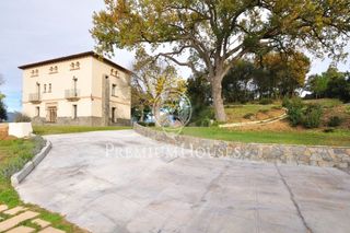 Casa a Llinars del Vallès. Casa señorial reformada en llinars del vallés