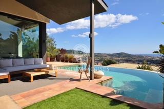 Maison à Nucli Urbà. Vivir el lujo y equilibrio en argentona