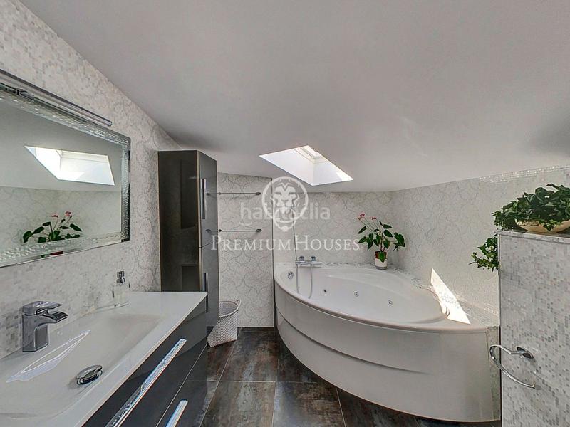 Foto a4da470f-0afa-427f-9975-3859a9b9870f. Casa magnifica casa en venta en Rocaferrera Sant Andreu de Llavaneres