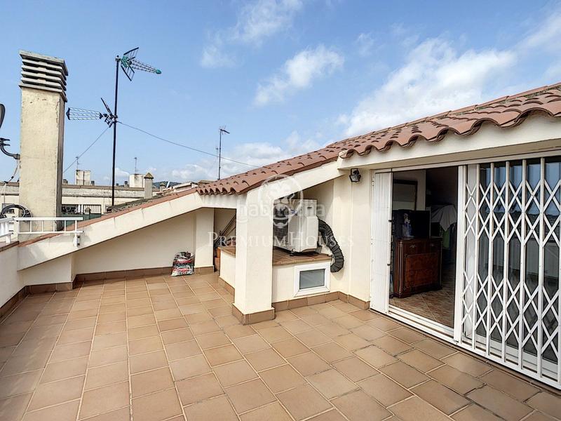 Foto 12e65559-f684-4fe9-8f6d-df9772630b2a. Haus mit heizung parking in Les Creus Pineda de Mar