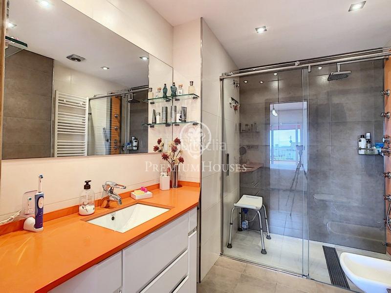 Foto 57690ff4-3e88-404c-b29c-976d9586e10b. Haus mit heizung parking in Les Creus Pineda de Mar