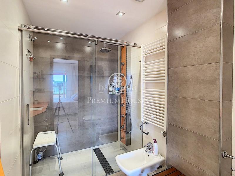 Foto a53fd0fa-5220-4370-8283-7d36cefc373f. Haus mit heizung parking in Les Creus Pineda de Mar