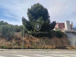Solar urbano en Urbanitzacions. Terreno urbano con vistas al mar en venta en sant pol