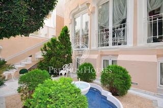Casa a Caldes d´Estrac. Casa de lujo estilo mediterraneo en venta en caldes destrac