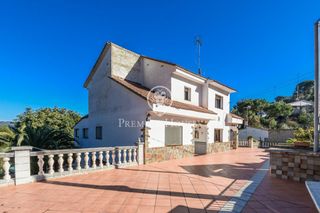 Casa en Urbanitzacions. Casa en venta en argentona urb.les ginesteres