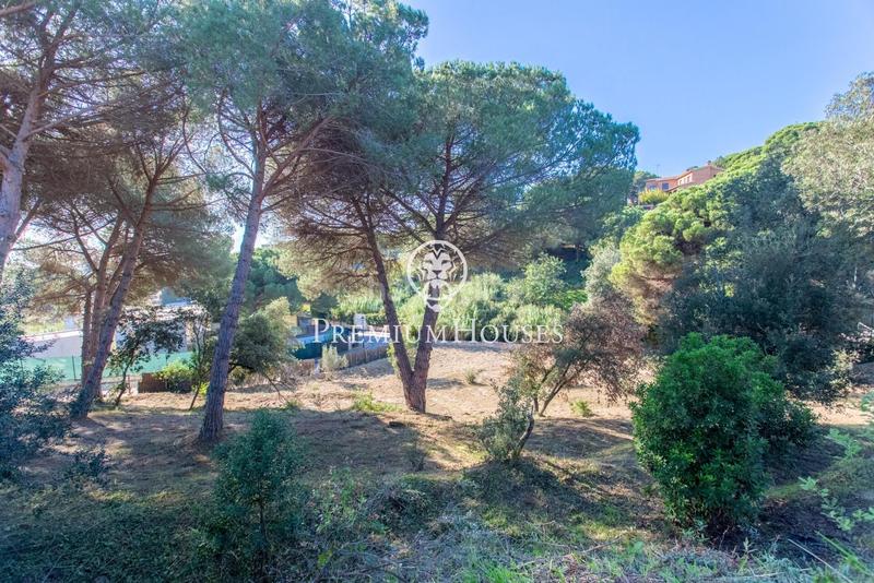 Foto 4df922ef-bcf5-4e91-a3aa-ee35ea52836a. Terreno residencial terreno en venta en Rocaferrera, en Sant Andreu de Llavaneres