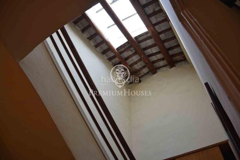 Foto 9e8031fa-fbe9-4990-afc2-546440fa32b1. House in Centre Arenys de Mar