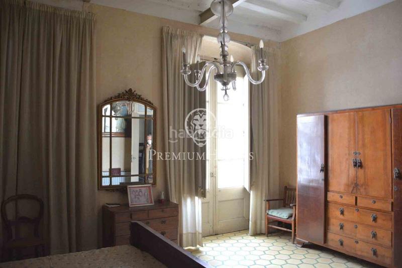 Foto cd603dc4-ae61-40e8-9f34-4c09cfbdb705. House in Centre Arenys de Mar