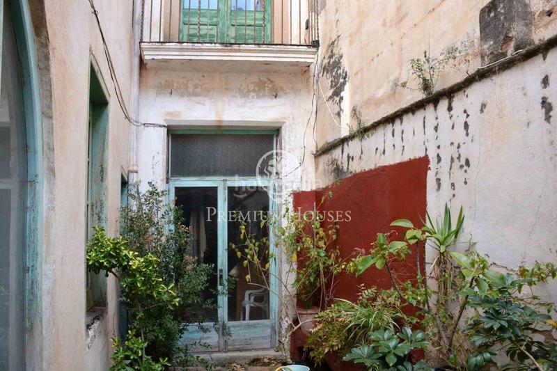 Foto db051c5f-6f5a-4bb4-85aa-0599e42d7534. House in Centre Arenys de Mar