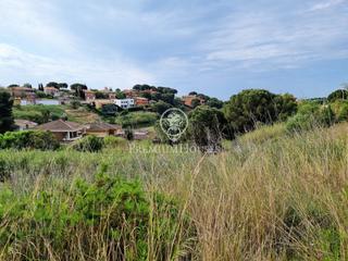 Terreny residencial a Calella. Fantástica parcela en venta en calella